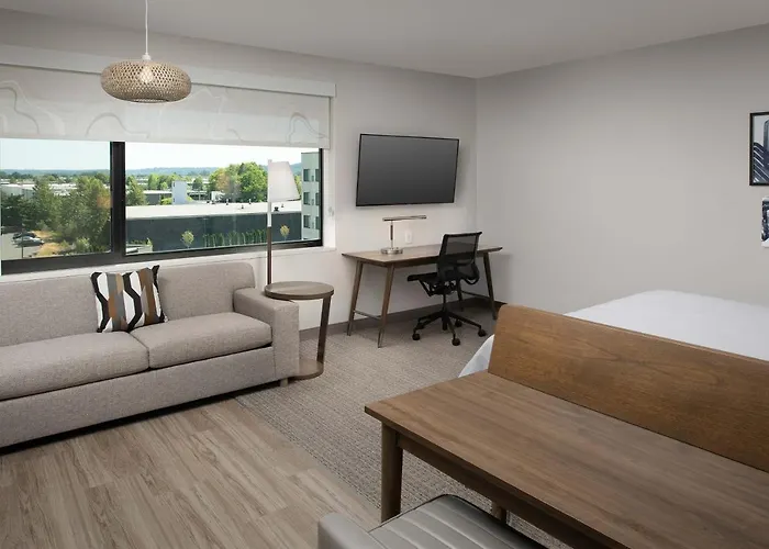 King Studio Hearing accessible