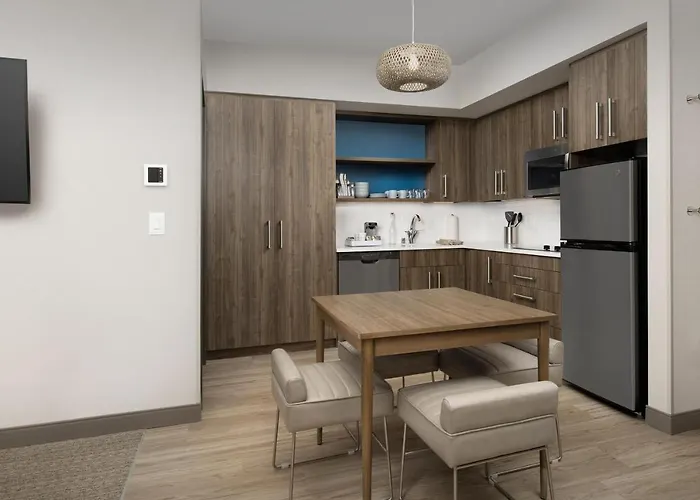 Two-Bedroom King Suite